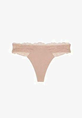 Perizoma da donna beige con bordo in pizzo, bordi smerlati e pannello frontale liscio.