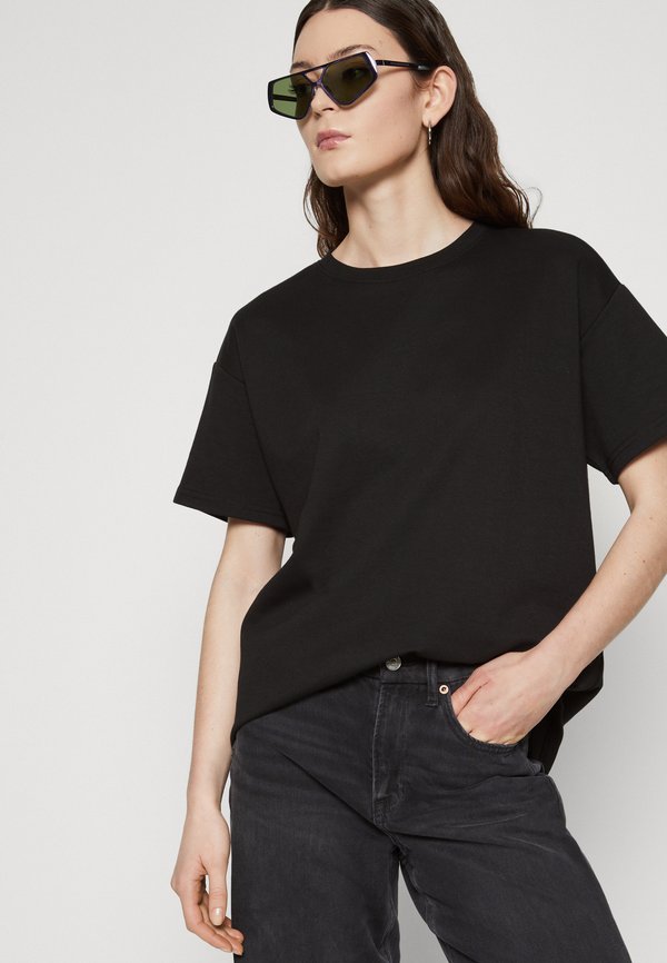 SKYLAR SS OVERSIZED NOOS - Basic T-shirt4