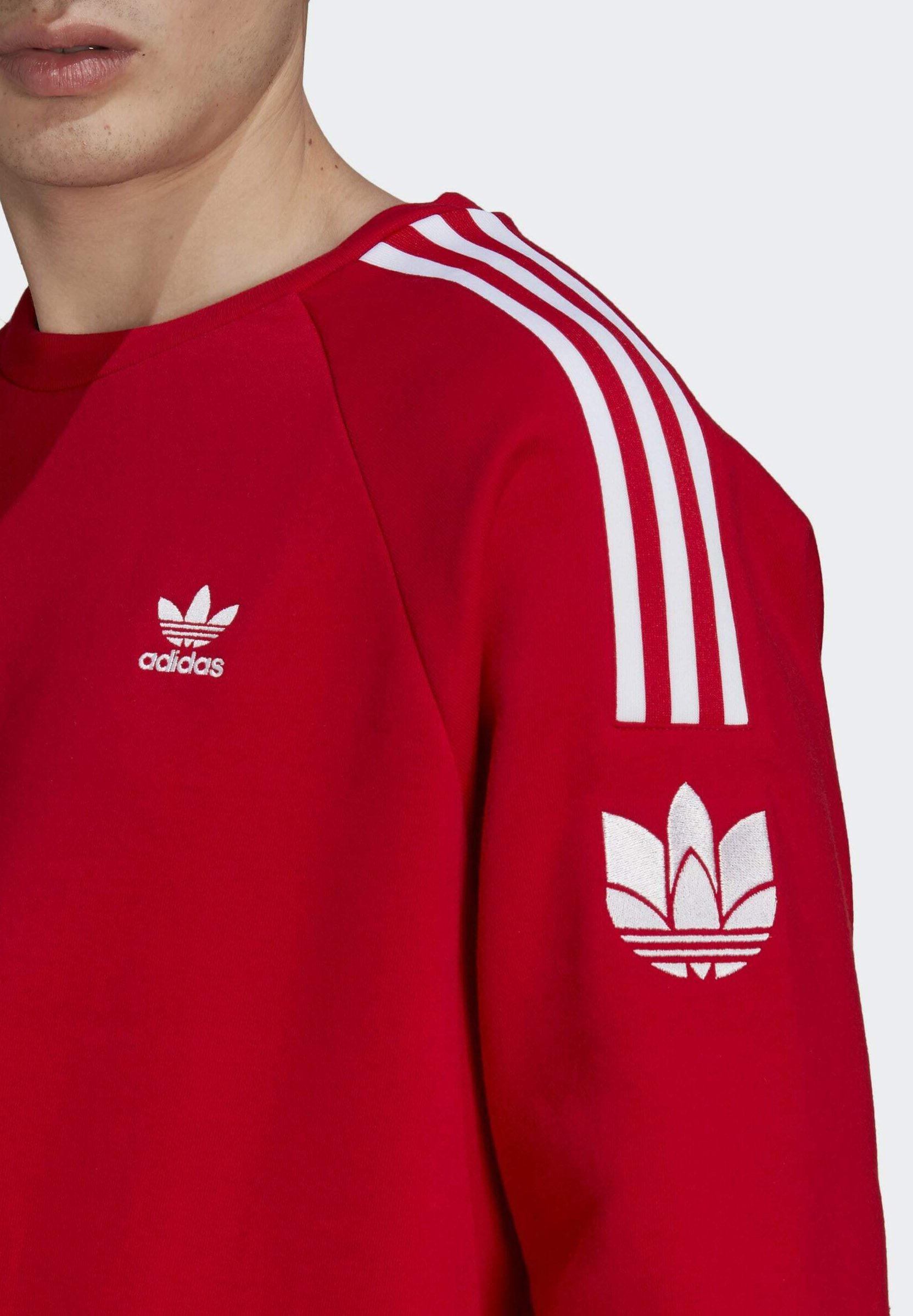 3 stripes sweatshirt