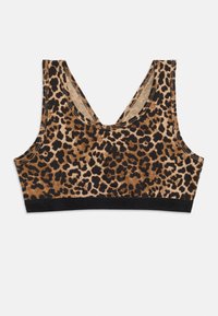 Αθλητικό σουτιέν με λεοπάρ σχέδιο, φαρδιές τιράντες και μαύρη ελαστική ταινία κατά μήκος του κάτω άκρου, απλωμένο επίπεδα πάνω σε λευκή επιφάνεια.