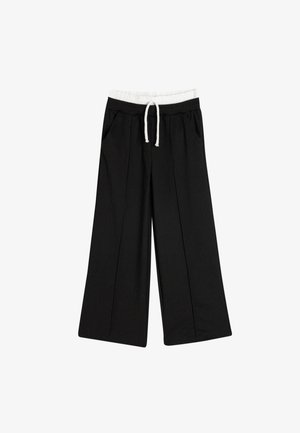 Czarne szerokie spodnie z teksturowanej tkaniny, elastycznym paskiem w talii, regulowanym sznurkiem oraz bocznymi kieszeniami.