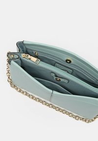 Seidenfelt NEES MIDI  - Sac bandoulière - icy heaven