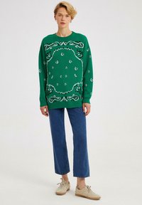 Touché Privé PATTERNED  - Pulóver - green