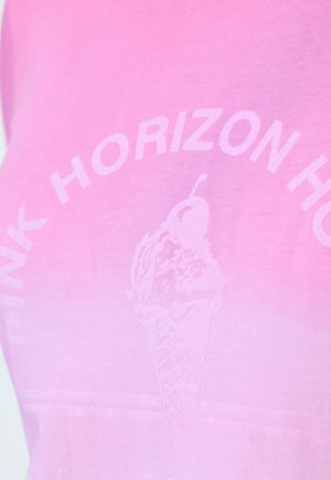 Angel of Style, SANTA CRUZ GRADIENT GRAPHIC TEE - Triko s potiskem - flamingo