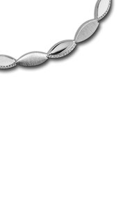 Collier en argent présentant un design en forme de feuilles alternées avec des finitions brossées et polies, souligné par de petites pierres le long des bords.