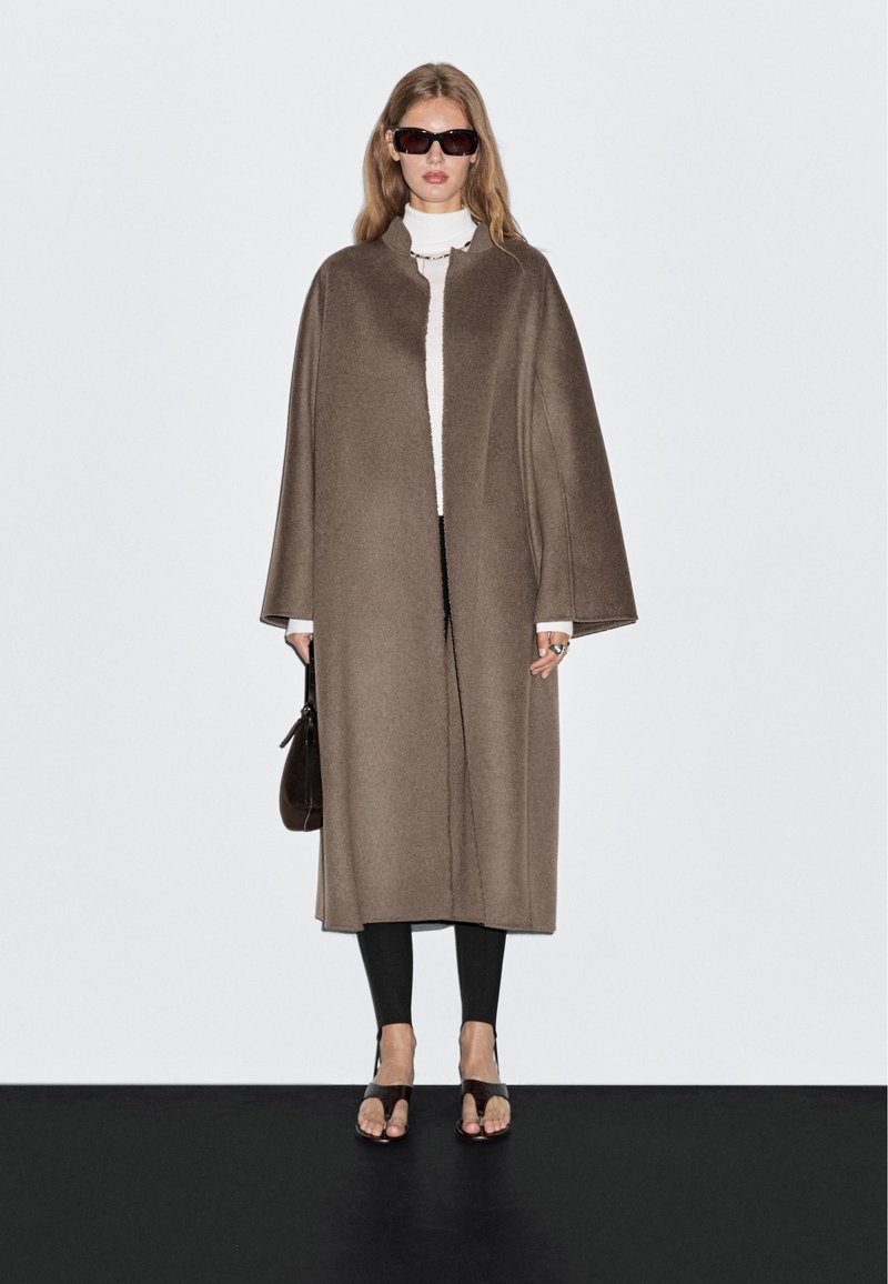 Massimo Dutti LONG - Classic coat - brown
