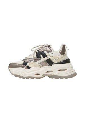 Trainers - cream silver pewter