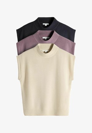 Három ujjatlan kötött pulóver bézs, mályva és fekete színekben, magas kerek nyakrésszel és bordázott szegéllyel egymásra halmozva.