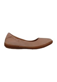 Ballet flat in light pink leather with a rounded toe, low-profile design, and brown rubber sole. Features subtle stitching detail on edges.