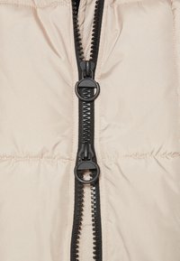 JDY DAISY LONG PADDED - Zimski kaput - simply taupe/black