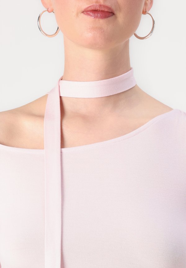 ASYMMETRIC - Long sleeved top - lotuss3