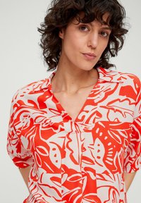 s.Oliver MIT FALTEN DETAIL - Bluse - orange