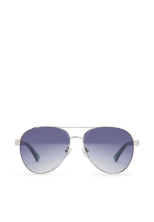 Aviator-stijl zonnebril met een zilveren metalen frame en een gradient blauwe glazen op een witte achtergrond.