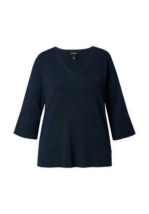 Top in maglia blu navy con scollo a V, maniche a tre quarti con dettagli a coste ai polsini e vestibilità rilassata. Texture liscia su tutta la superficie.