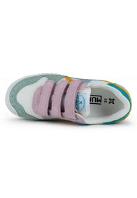 MUNICH MINI GOAL VCO - Zapatillas de entrenamiento - blanco
