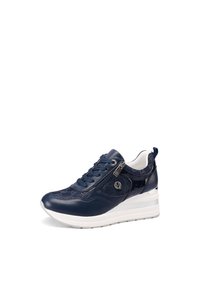 Sneaker navy con tomaia in pelle verniciata e tessuto, caratterizzato da una cerniera decorativa, accenti metallici, suola imbottita e punta arrotondata.