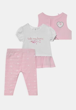 NEWBORN SET - Waistcoat - ballet pink