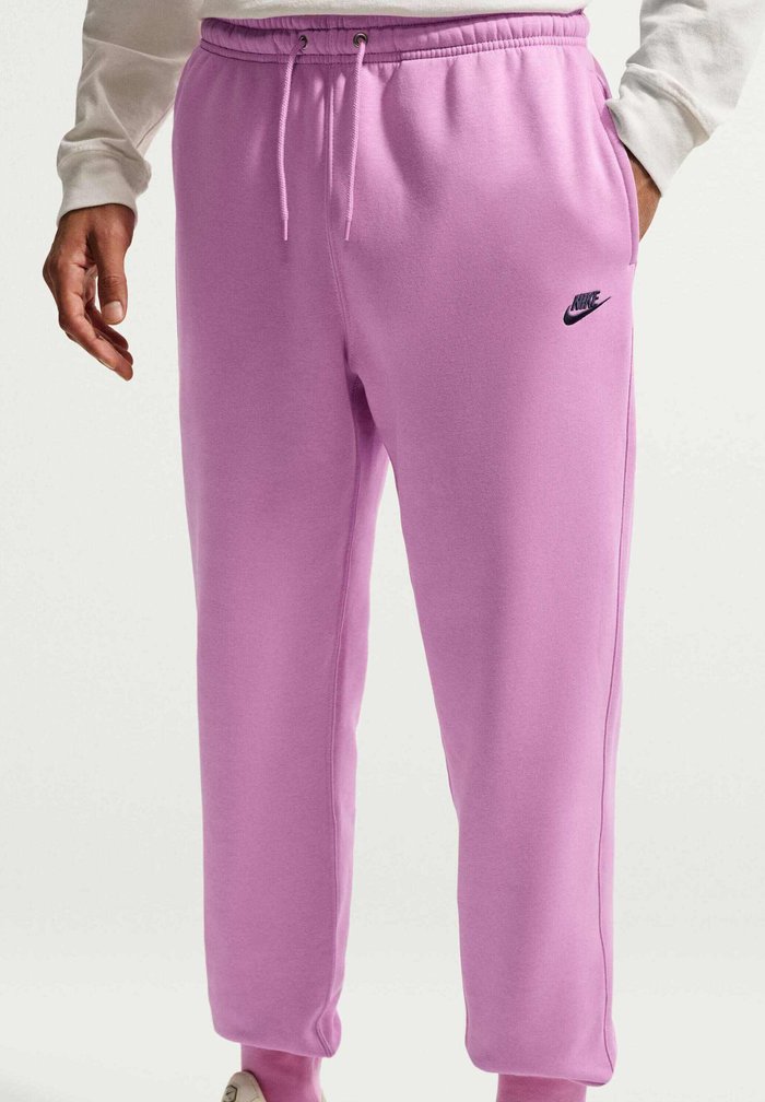 Nike M NK CLUB BB JOGGER - Tracksuit bottoms - light magenta light magenta midnight navy