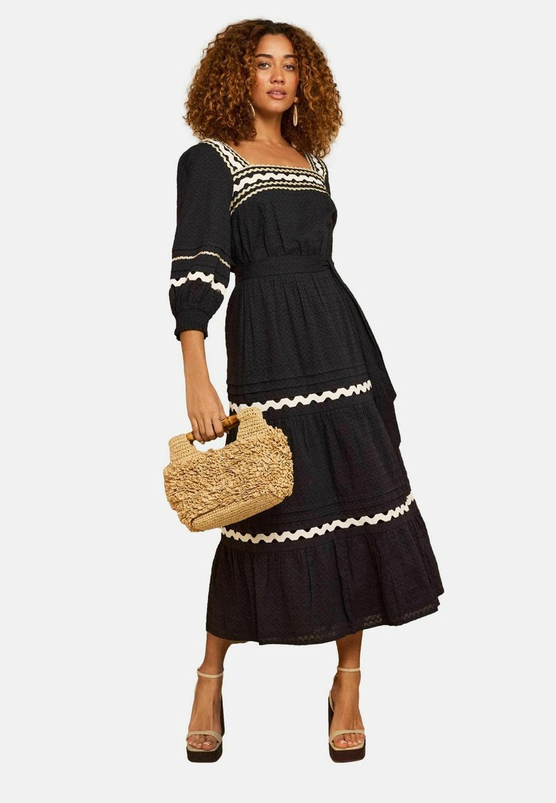 Ric Rac Plush Robe Love & Roses REGULAR FIT - RIC RAC TRIM SQUARE NECK MIDI DRESS . - Robe ...