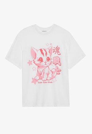 T-shirt de algodão branco com uma ilustração rosa de um gato e estrelas, com o texto "Clube dos Gatos fofos" abaixo do design.