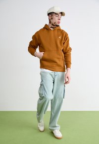 Jordan JORDAN BROOKLYN FLEECE - Sweatshirt - desert bronze white