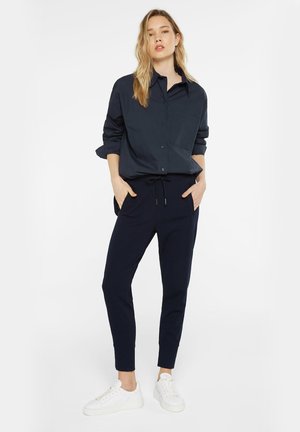 LEICHTE LANGARM AUS - Button-down blouse - blue navy