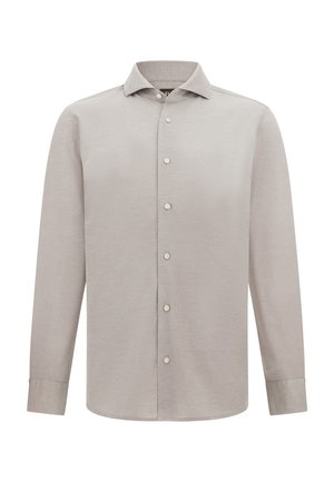 Camicia da uomo a maniche lunghe di colore grigio chiaro, con colletto button-down, patta frontale con bottoni bianchi e tessuto dalla texture liscia.