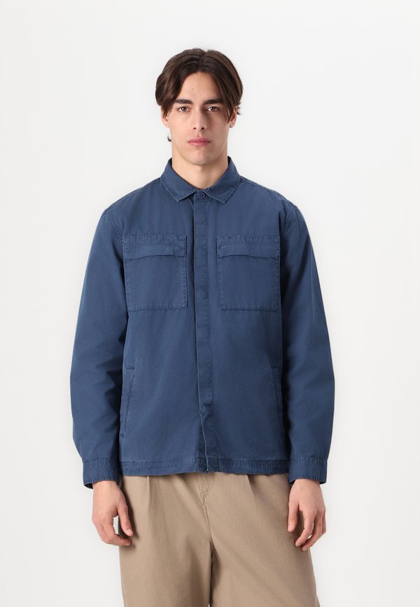 CASTLEBAY GARMENT DYED OVERSHIRT - Shirt - dark denim