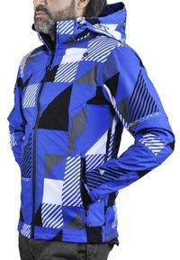 Veste à motifs bleus et noirs avec des formes géométriques, des rayures contrastantes, une fermeture éclair à l'avant et une capuche réglable. Finition en tissu texturé.