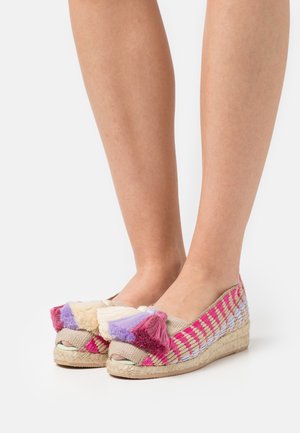 Casa de Vera, Espadrilles - pink