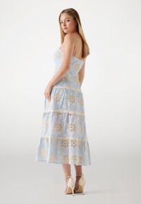 Thumbnail Image 2