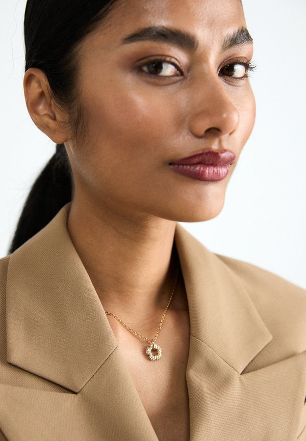 PAVE TEA ROSE - Necklace