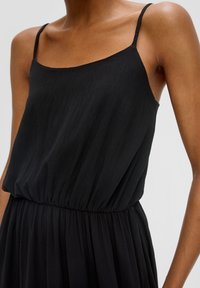 QS Maxi šaty - black