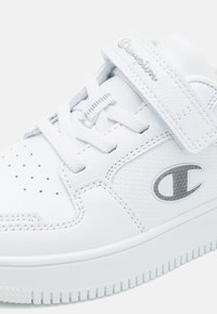 Champion RD18 UNISEX - Baskets basses - white/silver