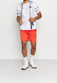 Puma Pantalón corto de deporte - red