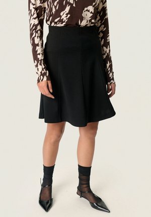 Soaked in Luxury A-line skirt - black