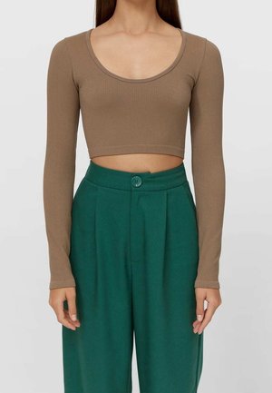 Stradivarius, T-shirt à manches longues - brown