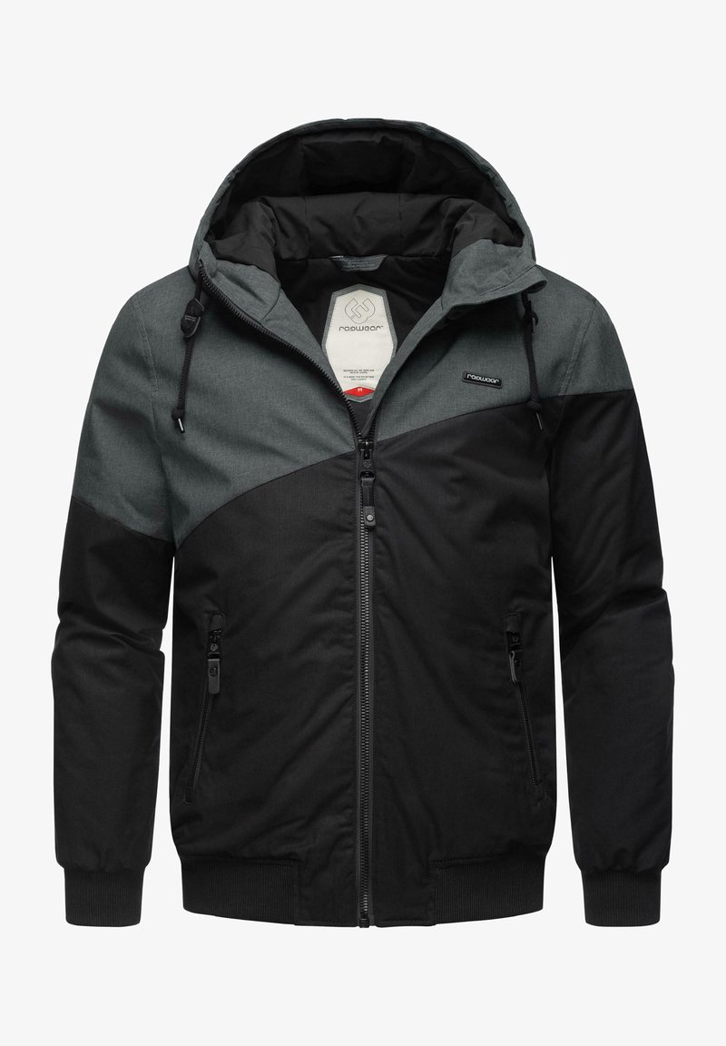 Černá a šedá mikina s kapucí, která má zip vpředu, nastavitelné tkaničky a dvě boční kapsy. Hladká tkanina s matným povrchem.