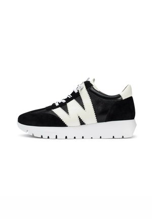 Baskets basses - black