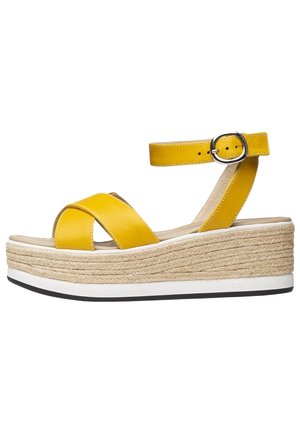 Espadrilles - yellow