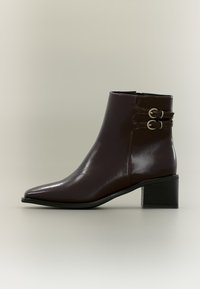 Non sélectionné, brown