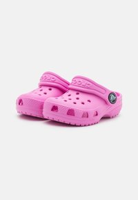 Crocs CLASSIC - Badsandal - taffy pink