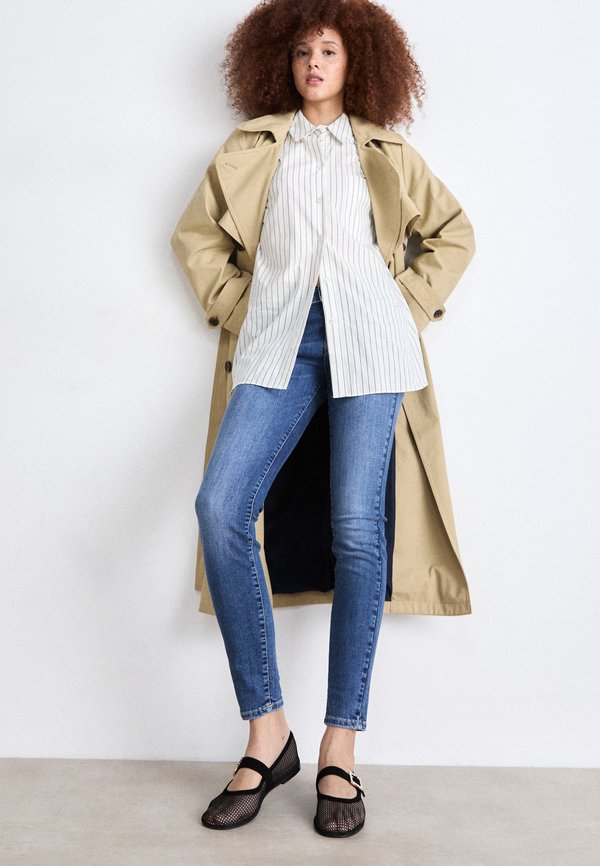 SOPHIE  - Jeans Skinny Fit - denim medium3