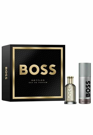 GIFTSET HUGO BOSS BOTTLED EDP 50ML + DEO SPRAY 150ML - Fragrance Set - black