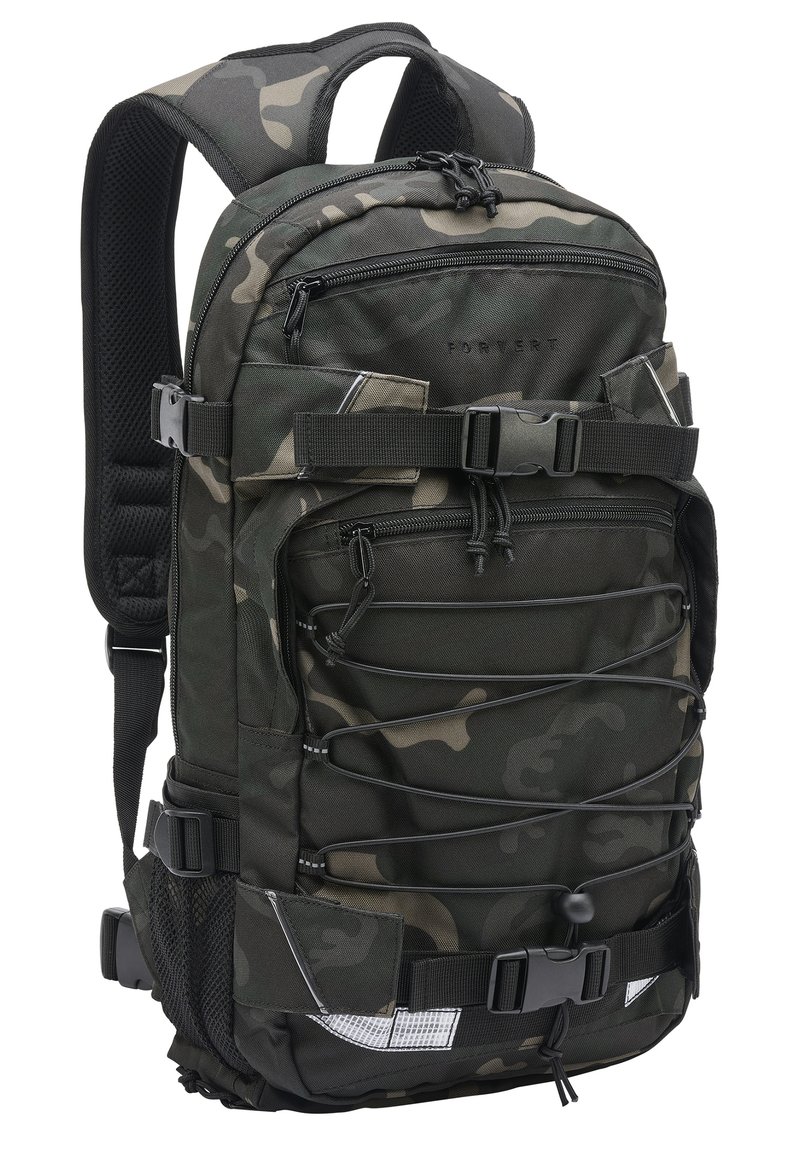 Sac à dos de camouflage en vert foncé et noir, fabriqué en tissu résistant. Doté de plusieurs poches zippées, de bretelles réglables et de cordons élastiques.