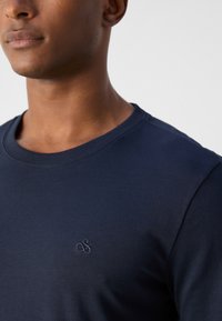 Scotch & Soda CORE LOGO  - T-shirt - bas - night