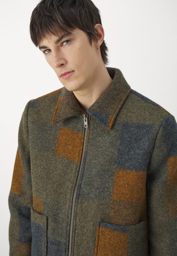 GAEL - Light jacket3