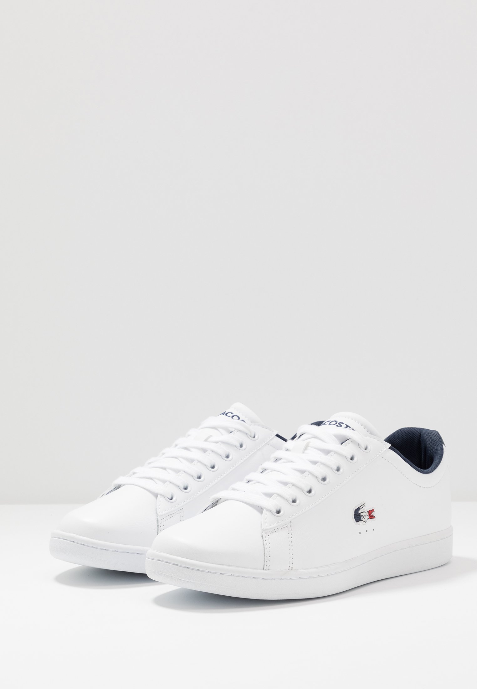 carnaby lacoste