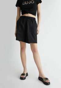 Liu Jo Jeans - STRETCH - Shorts - black Imagen en miniatura 1