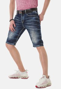 Cipo & Baxx Jeans Shorts - blau